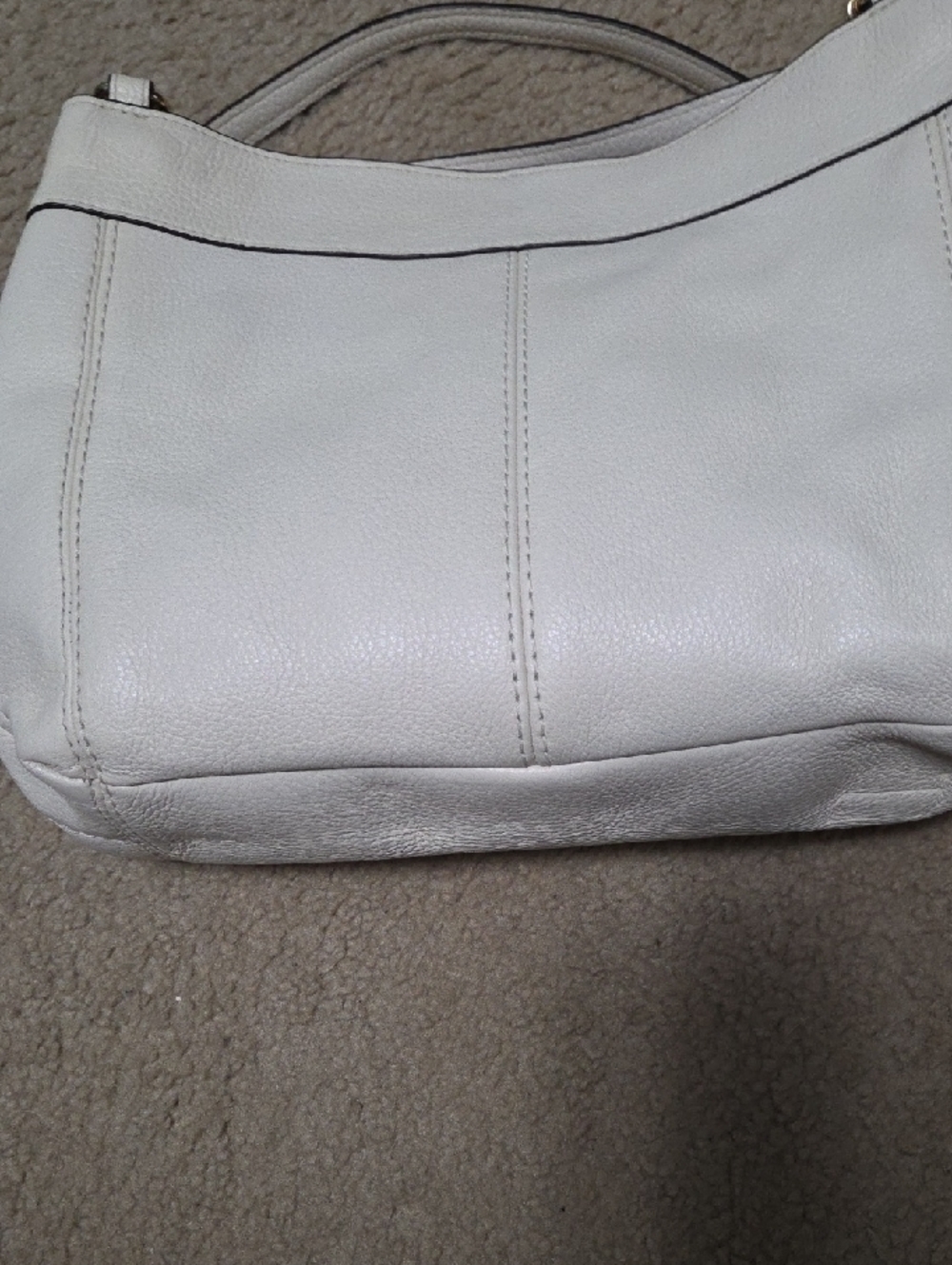 Coach Cream Leather Shoulder Bag with Gold Logo - Picture 3 of 13